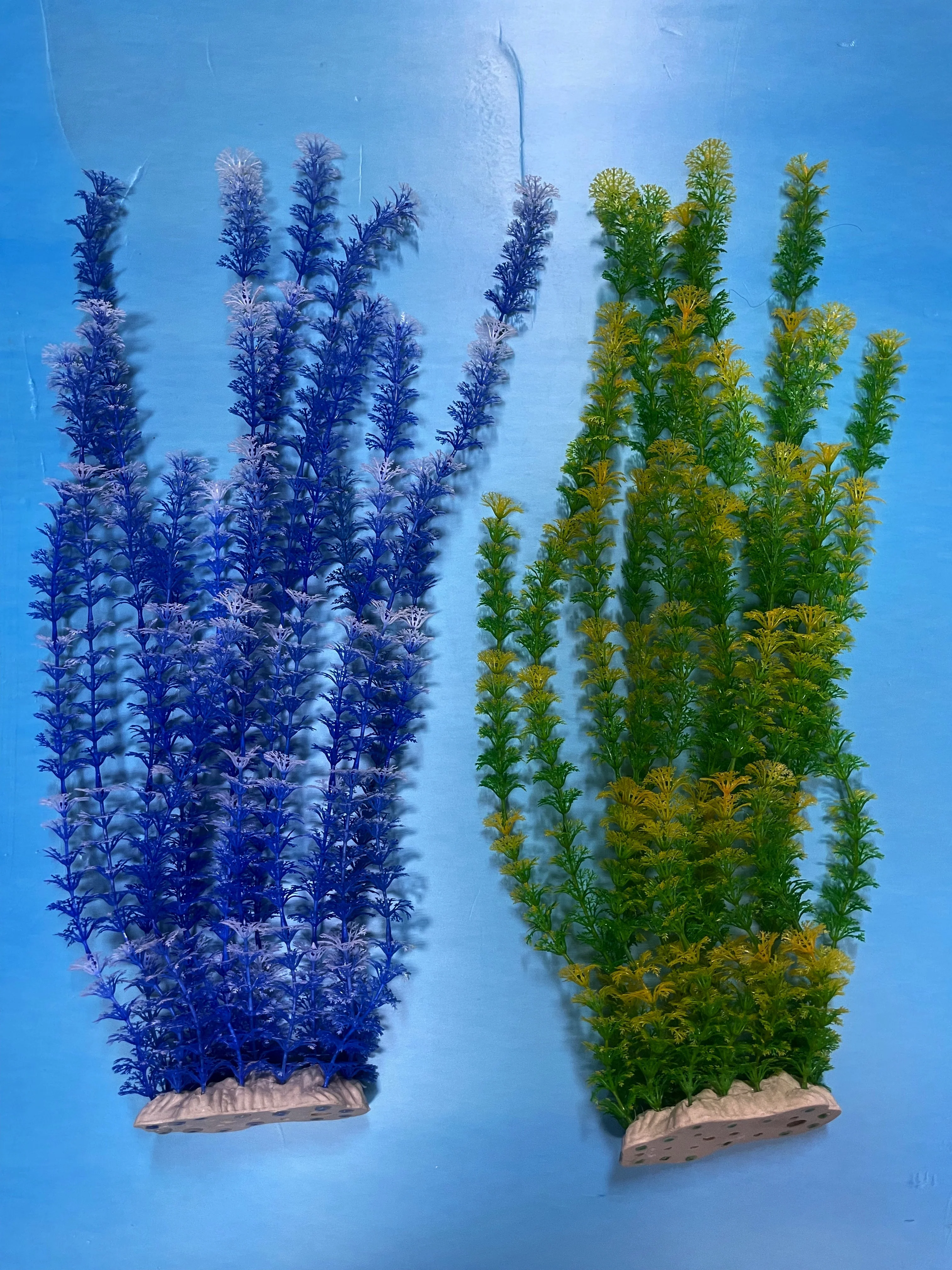 Artificial Aquarium Plant for Fish Tanks, LARGE aquarium plastic plant, 21" TALL - Image 4