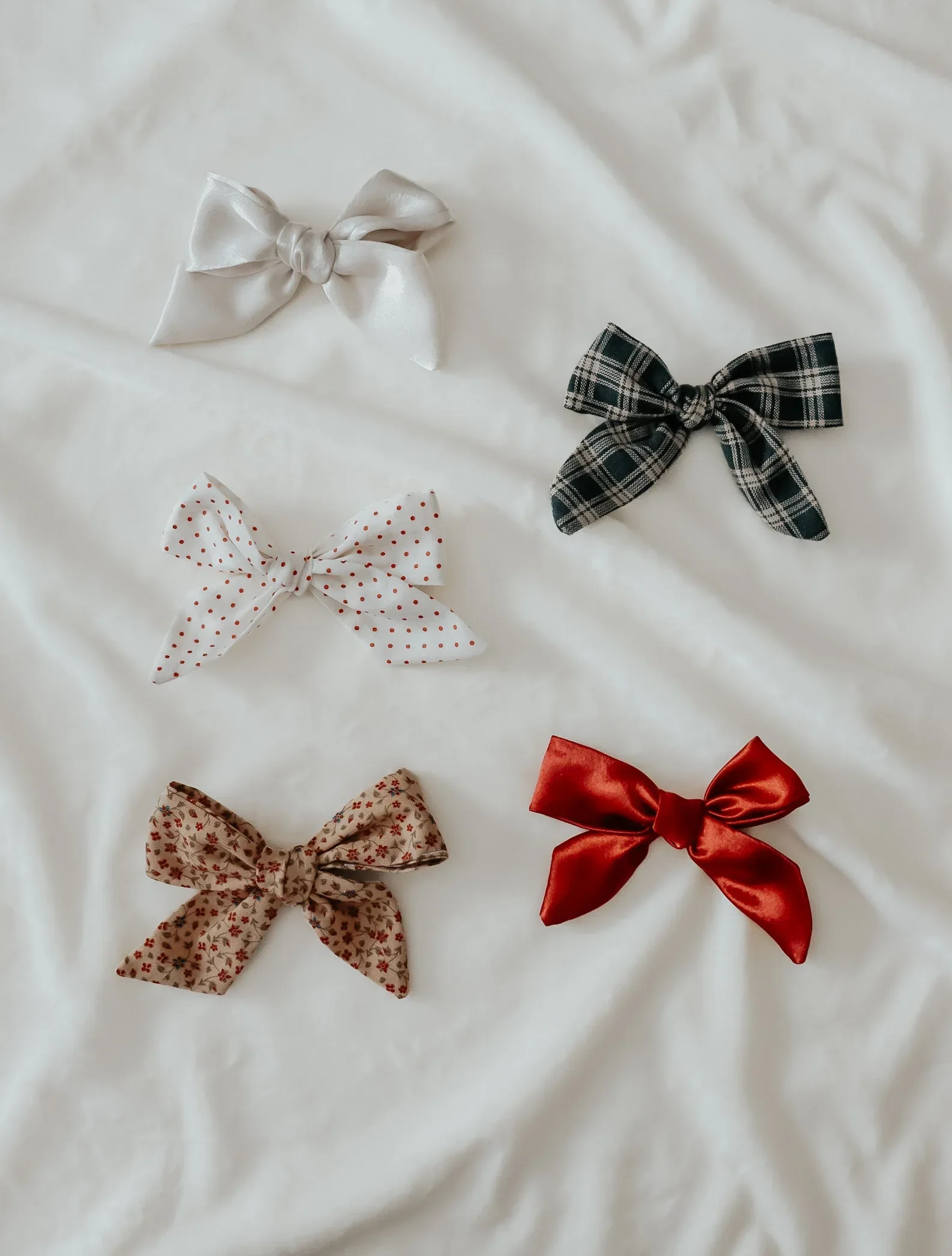 Poinsettia Bow Clips - Image 4