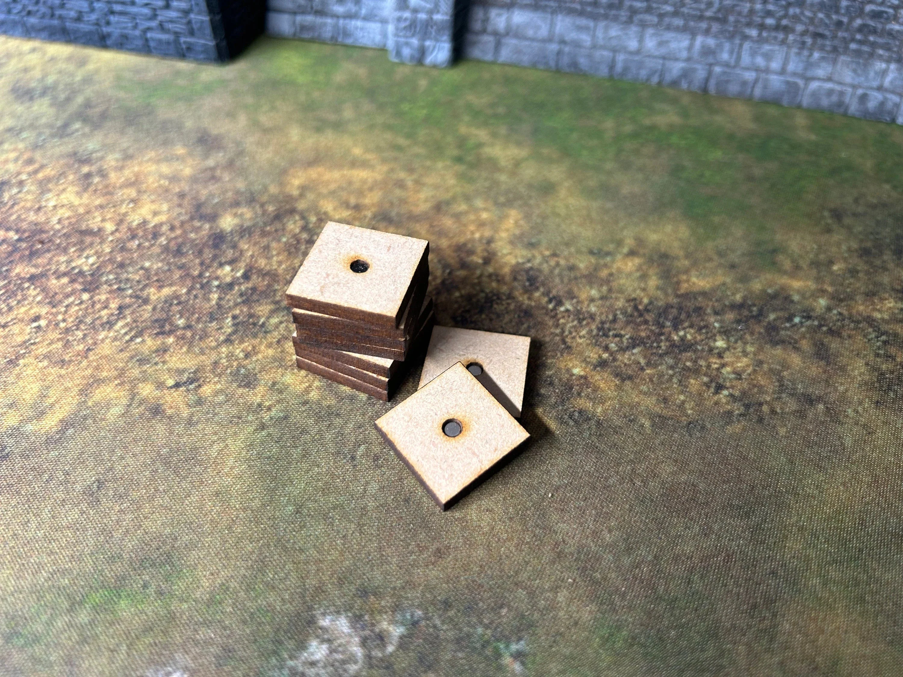Pre-Magnetized Movement Trays with Bases 50x100mm - Image 3