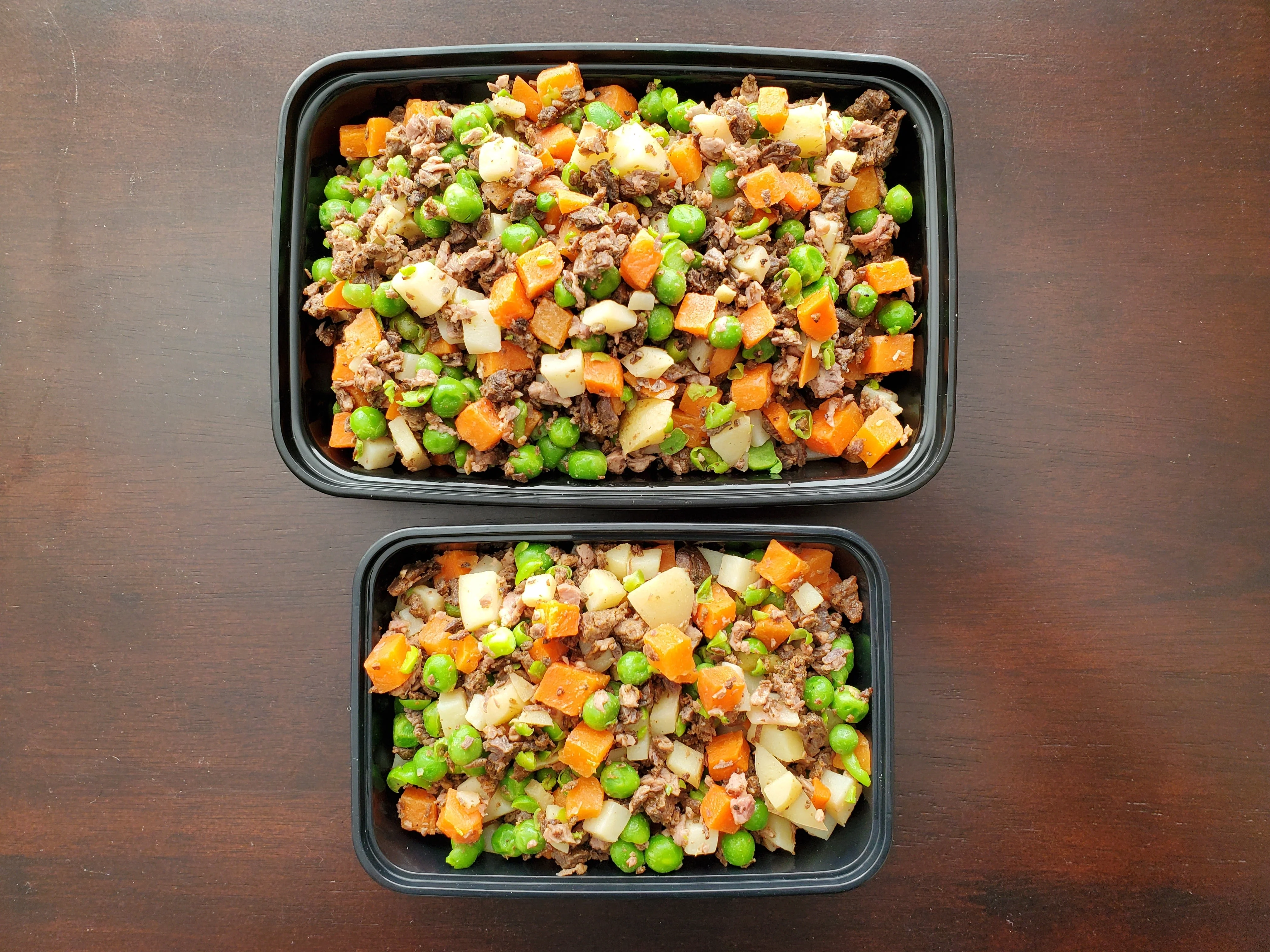 Small Breed - Bountiful Beef, case includes 30, 4oz meals - Image 2