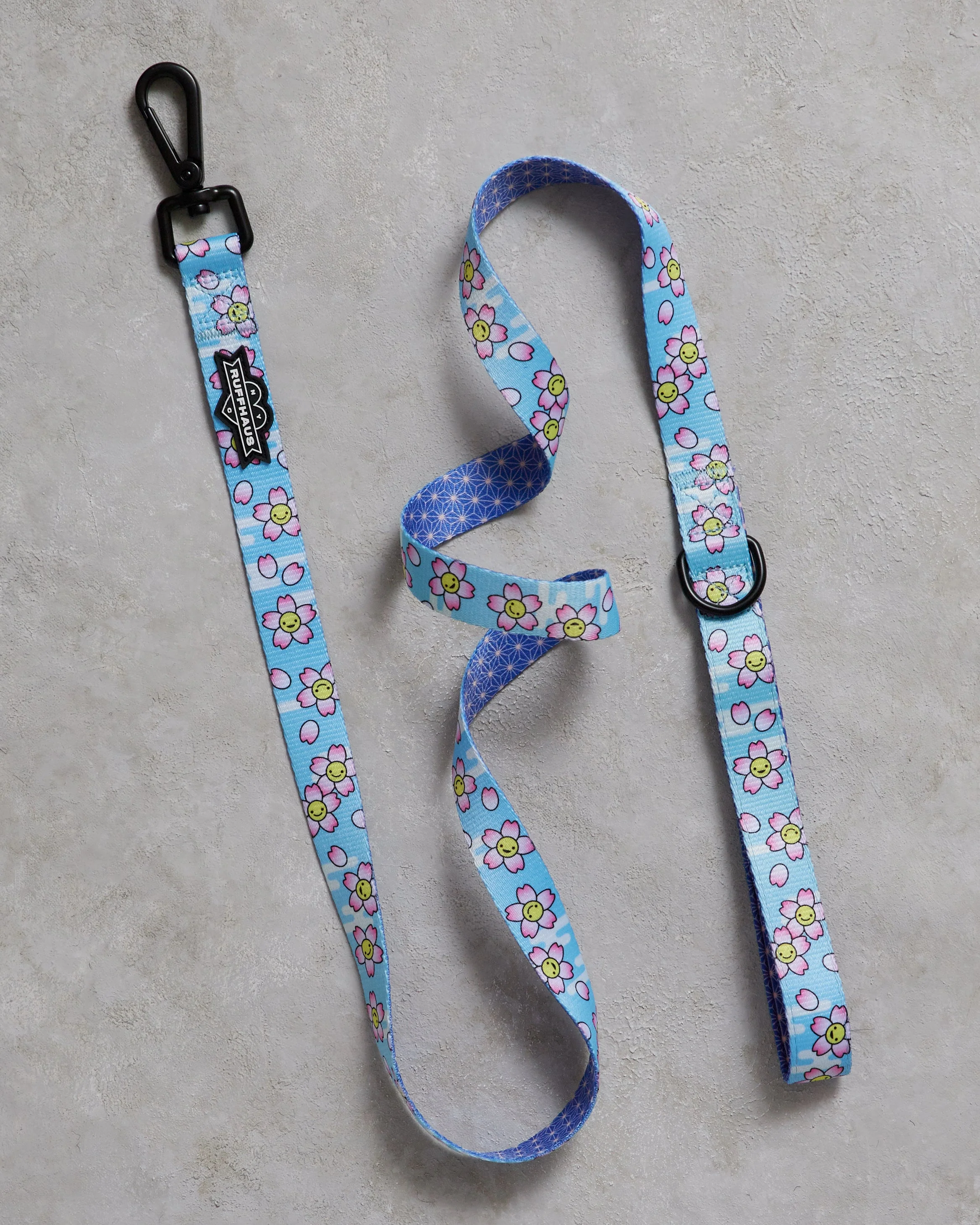 Smiling Sakura Dog Leash