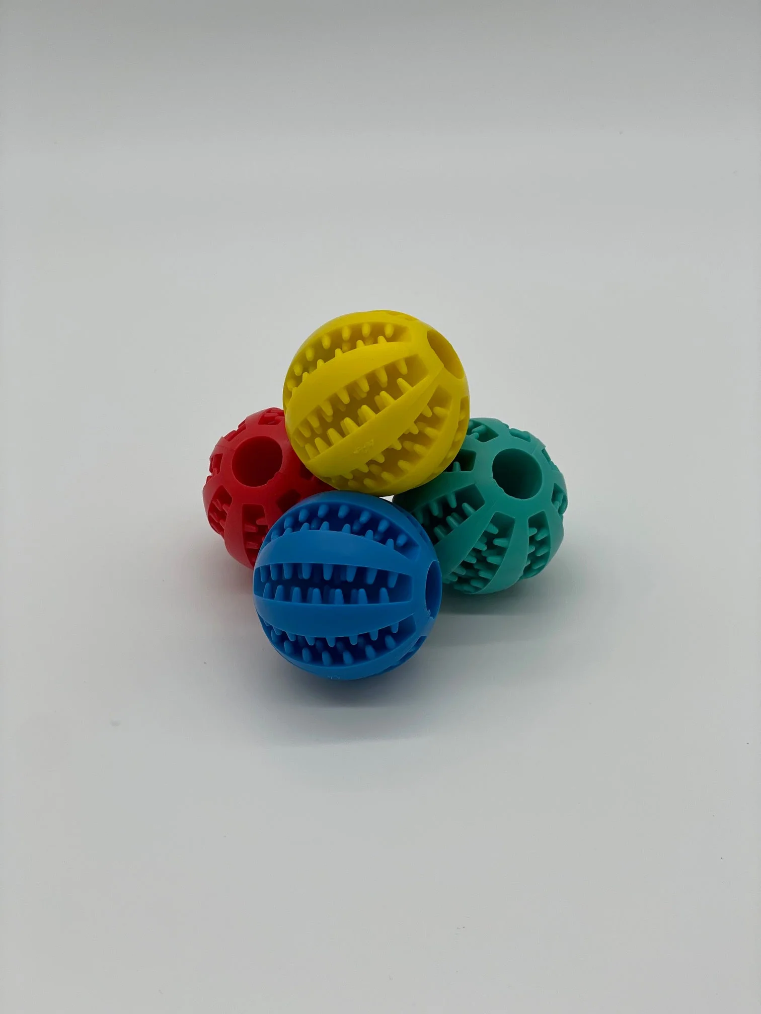 Treat Dispensing Ball - Large - Image 2
